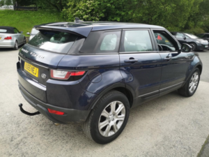 2015 Land Rover Range Rover Evoque 2.0 Td4 Se Tech in Blue — image 4