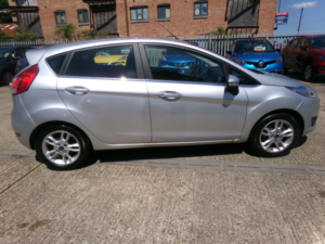 2015 Ford Fiesta 1.3 Zetec in Silver — image 3
