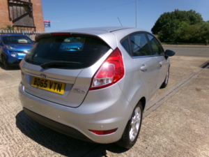 2015 Ford Fiesta 1.3 Zetec in Silver — image 5