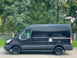 2016 Ford Transit 2.2 Tdci 290 Trend Fwd L2 H2 Euro 5 (s/s) 5dr in Black — image 4