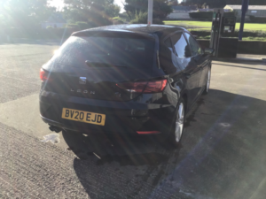 2020 SEAT Leon 2.0 Tdi Fr in Black — image 2