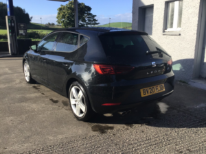 2020 SEAT Leon 2.0 Tdi Fr in Black — image 5