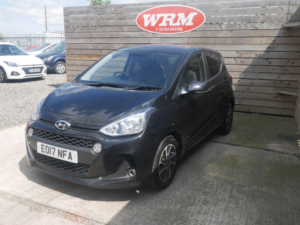 2017 Hyundai I10 1.2 Premium Hatchback 5dr Petrol Manual Euro 6 (87 Ps) in Black — image 5
