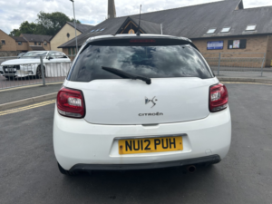 2012 Citroen Ds3 1.6 Vti Dstyle Plus in White — image 4