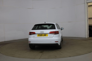 2019 Audi A3 1.6 Tdi 30 Sport Sportback S Tronic Euro 6 (s/s) 5dr in White — image 4