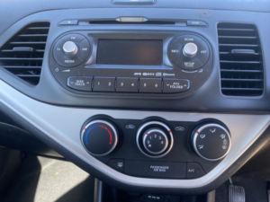 2011 Kia Picanto 1.3 Ecodynamics 2 in Red — image 5