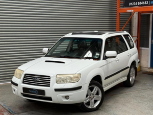 2009 Subaru Forester 2.5 Xten 5dr in White — image 4