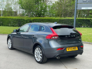 2013 Volvo V40 2.0 D3 Se Lux Nav Geartronic Euro 5 (s/s) 5dr in Grey — image 5