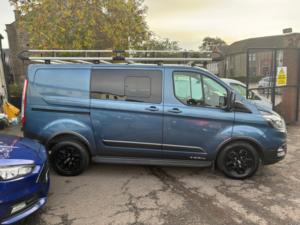 2021 Ford Transit Custom 2.0 300 Ecoblue Trail Crew Van Double Cab 5dr Diesel Manual L1 H1 Euro 6 (s/s) (130 Ps) in Blue — image 2
