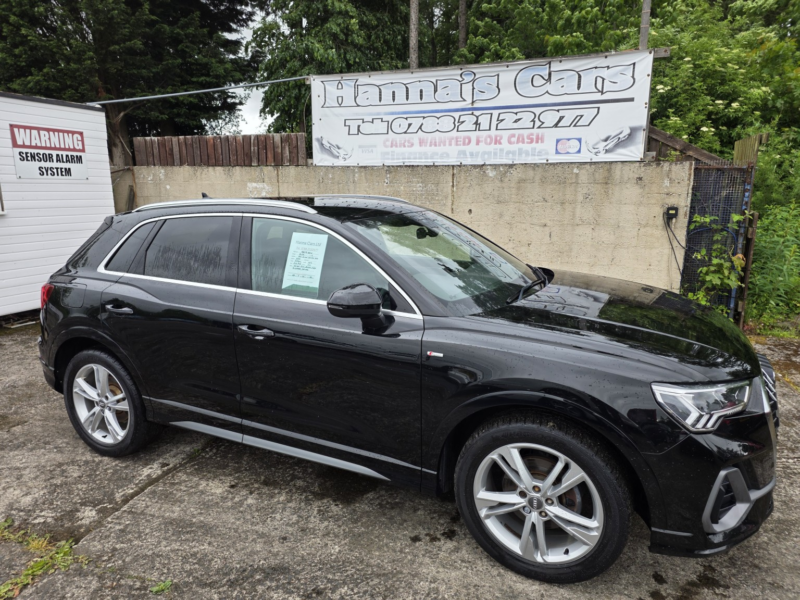 2019 Audi Q3 1.5 Tfsi Cod 35 S Line in Black — image 1