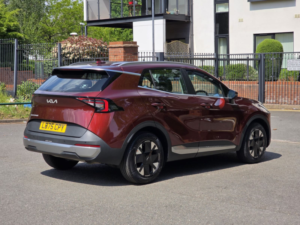 2025 Kia Sportage 1.6 T-Gdi Pure SUV 5dr Petrol Manual Euro 6 (s/s) (147 Bhp) in Red — image 6