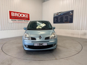 2011 Renault Grand Modus 1.5 Dci Dynamique Euro 5 5dr in Blue — image 5
