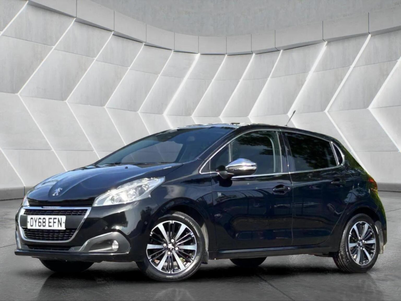 2019 Peugeot 208 1.2 Puretech Tech Edition Euro 6 (s/s) 5dr in Black — image 1