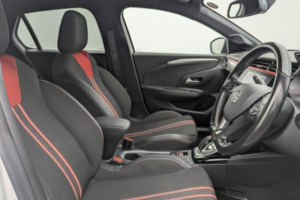 2021 Vauxhall Corsa Electric 50kwh Sri Nav Premium Hatchback 5dr Electric Auto (7.4kw Charger) (136 Ps) in White — image 3