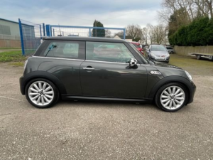 2011 MINI Hatch 1.6 Cooper S Hatch in Grey — image 4