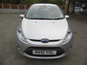 2010 Ford Fiesta 1.4 Zetec 5dr in Silver — image 2