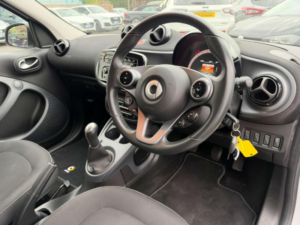 2018 Smart Forfour 1.0 Passion Euro 6 (s/s) 5dr in White — image 3