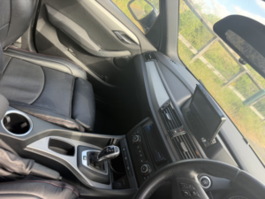 2015 BMW X1 Automatic M Sport S Drive 2.0i Petrol 5dr in Black — image 4
