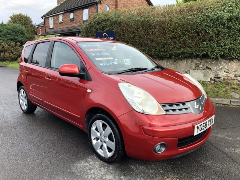 2008 Nissan Note 1.6 Tekna Automatic Petrol 5 Door Hatchback - Extensive Service History - 73000 Miles in Red — image 1