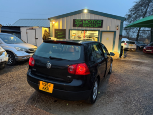 2005 Volkswagen Golf in Black — image 5
