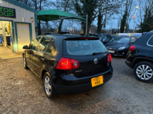 2005 Volkswagen Golf in Black — image 6