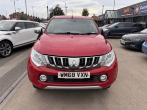 2019 Mitsubishi L200 2.4 Di-D Dc Warrior Auto 4WD Euro 6 4dr in Red — image 3