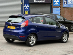 2014 Ford Fiesta 1.5 Tdci Zetec Euro 5 5dr in Blue — image 5