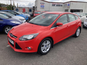 2014 Ford Focus 1.6 Titanium Navigator in Red — image 3