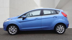 2011 Ford Fiesta 1.4 Zetec 5dr in Blue — image 5