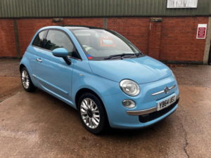2014 Fiat 500 1.2 Lounge Euro 6 (s/s) 3dr in Blue — image 2