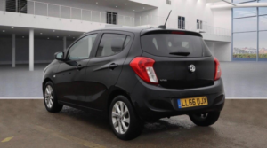 2016 Vauxhall Viva 1.0i Sl Easytronic Euro 6 5dr in Black — image 3