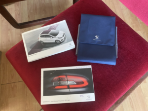 2014 Peugeot 108 1.0 Vti Active in Purple — image 4