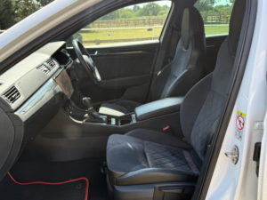 2018 Skoda Superb 2.0 Tsi Sportline 220 DSG Estate in White — image 3