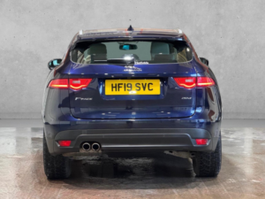 2019 Jaguar F-Pace 2.0 D180 Prestige Auto Euro 6 (s/s) 5dr in Blue — image 6
