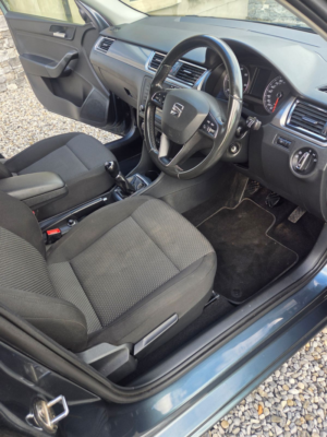 2016 SEAT Toledo 1.6 Tdi Style Hatchback 5dr Diesel Manual Euro 6 (s/s) (115 Ps) in Grey — image 2