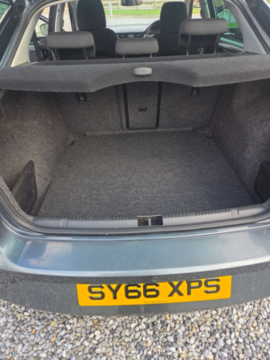 2016 SEAT Toledo 1.6 Tdi Style Hatchback 5dr Diesel Manual Euro 6 (s/s) (115 Ps) in Grey — image 6