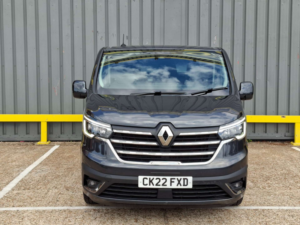 2022 Renault Trafic 2.0 Dci Blue Sl28 Sport Panel Van 5dr Diesel Manual L1 H1 Euro 6 (s/s) (130 Ps) in Grey — image 3