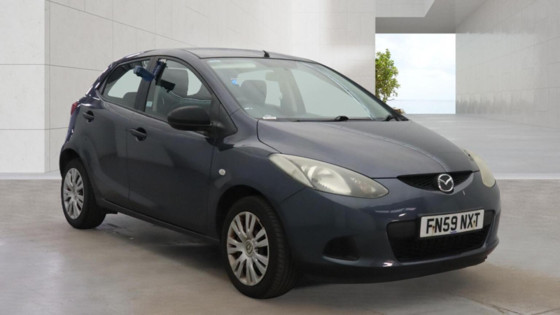 2009 Mazda Mazda2 1.3 Ts Euro 4 5dr in Grey — image 1