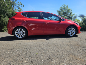 2016 Kia Ceed 1.6 Gdi 2 in Red — image 6