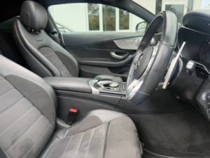 2020 Mercedes-Benz C Class 2.0 C300 Amg Line (premium Plus) Coupe 2dr Petrol G-Tronic+ Euro 6 (s/s) (258 Ps) in Black — image 4
