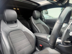 2020 Mercedes-Benz C Class 2.0 C300 Amg Line (premium Plus) Coupe 2dr Petrol G-Tronic+ Euro 6 (s/s) (258 Ps) in Black — image 5