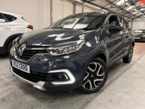 2017 Renault Captur 0.9 Dynamique S Nav Tce 90 in Blue — image 2