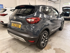 2017 Renault Captur 0.9 Dynamique S Nav Tce 90 in Blue — image 4