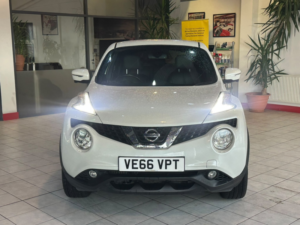 2016 Nissan Juke 1.5 Dci Tekna in White — image 4