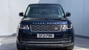 2021 Land Rover Range Rover 3.0 D300 Mhev Westminster Auto 4WD Euro 6 (s/s) 5dr in Blue — image 3