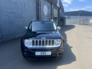 2016 Jeep Renegade 1.4 Renegade My16 1.4 Multiair Ii 140hp Limited in Black — image 2