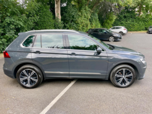 2018 Volkswagen Tiguan 2.0 Tdi Se Navigation DSG 4motion Euro 6 (s/s) 5dr in Grey — image 3