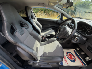 2014 Vauxhall Corsa 1.6t 16v Vxr Hatchback 3dr Petrol Manual Euro 5 (192 Ps) in Blue — image 4