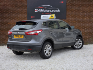 2014 Nissan Qashqai 1.5 Dci Acenta in Grey — image 6