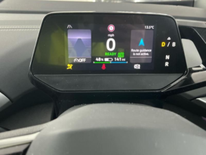 2023 Volkswagen Id.5 Pro 77kwh Style SUV 5dr Electric Auto (174 Ps) in Black — image 4
